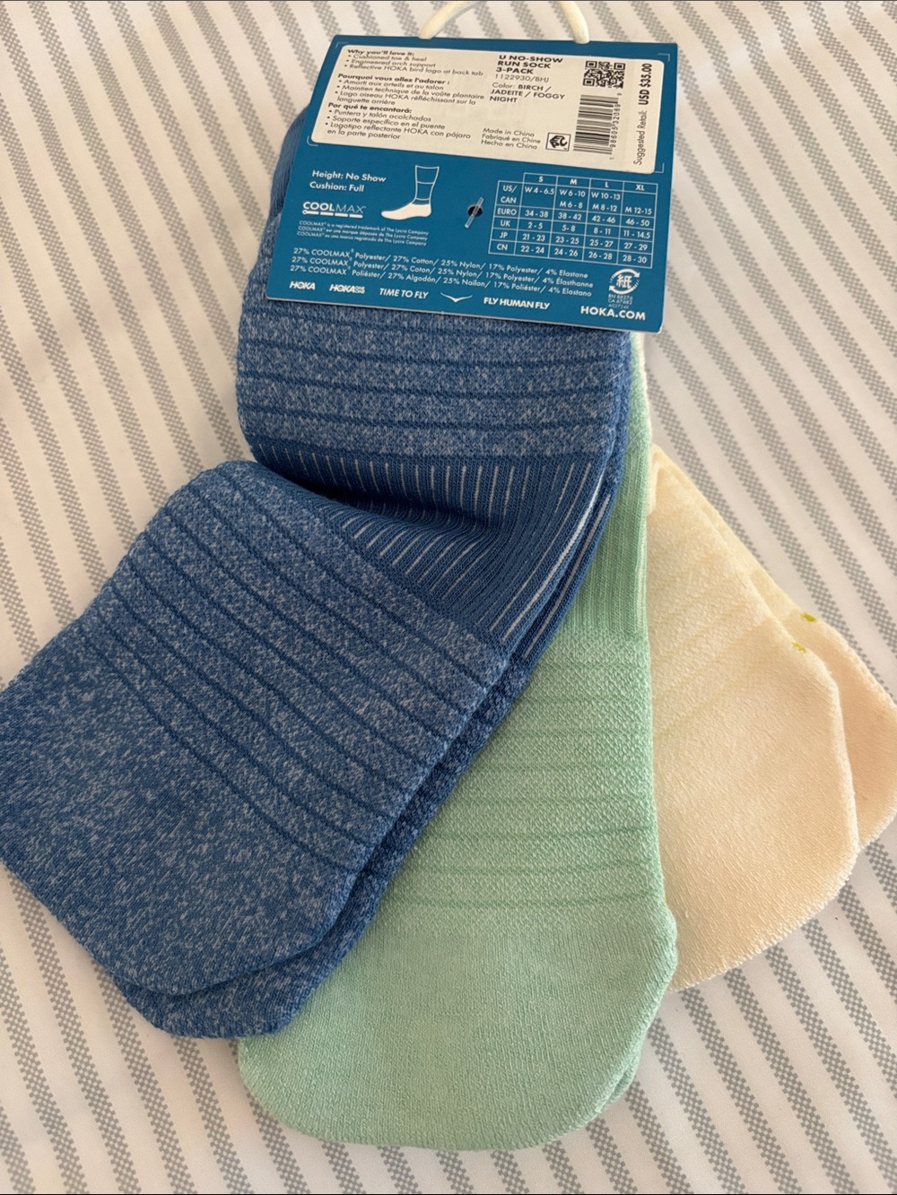 Hoka No-Show Athletic Socks in Cream with Teal Accents - Picture 3 of 6